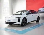 Hongqi Eh7 2026 760 PRO+ Four-Wheel Drive– Wholesale Price From China | Chinese SUVs From China - Electric Vehicle From China Israel - Image 2
