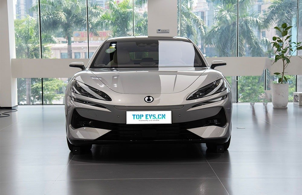 imgi_3_1_3(39) Denza Z9 GT DM– For Sale From China | China Auto Dealer - Chinese Cars Ready for Israel - Image 1